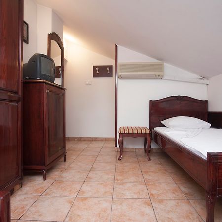 Hotel Vila Lux Budva Exterior foto