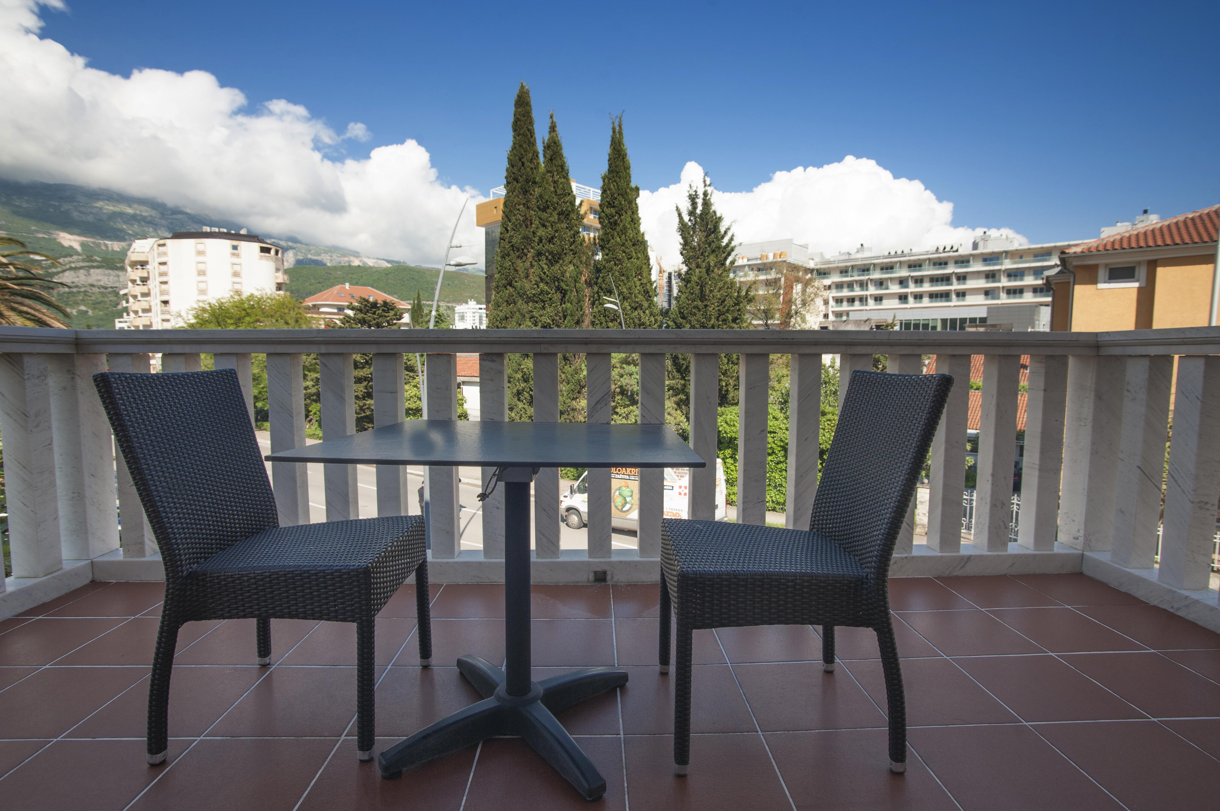 Hotel Vila Lux Budva Exterior foto