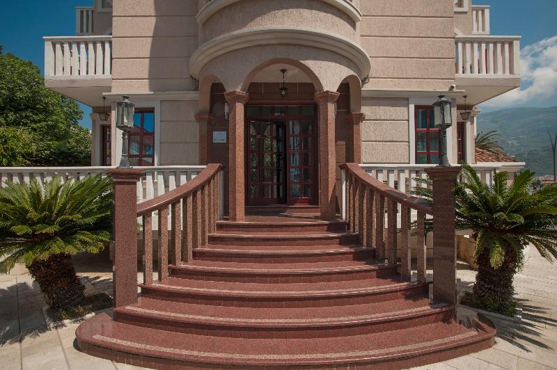 Hotel Vila Lux Budva Exterior foto
